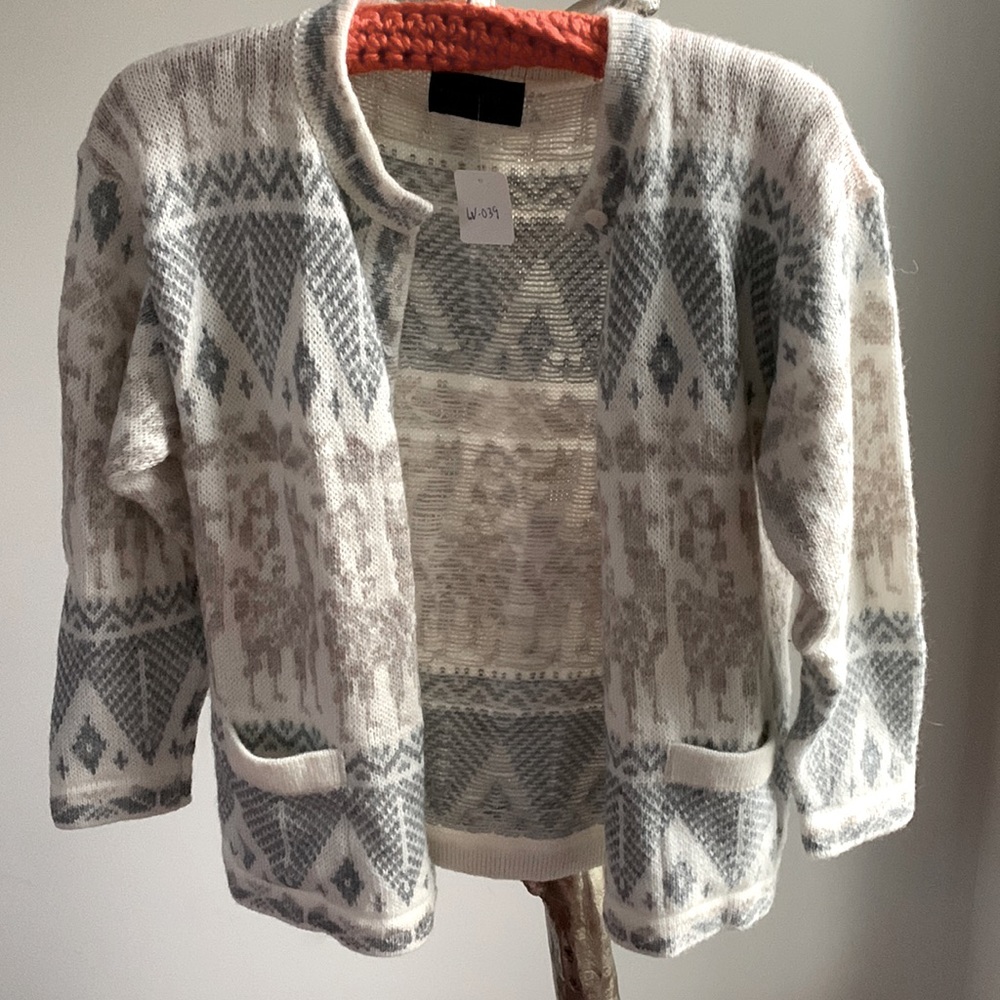 ALPACA PERU HANDKNIT CARDI